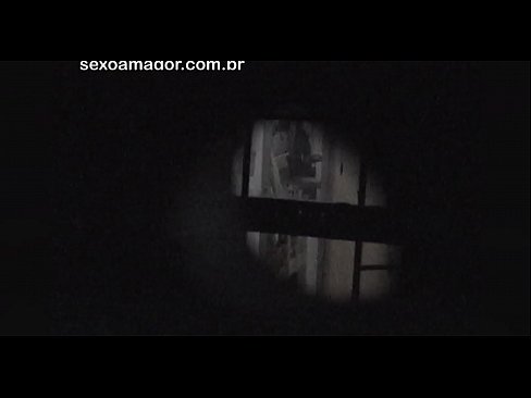 ❤️ Blondie blir hemligt videofilmad av en voyeur från grannskapet gömd bakom ihåliga tegelstenar ❤ Fuckvideo at sv.seecamsus.top ️❤